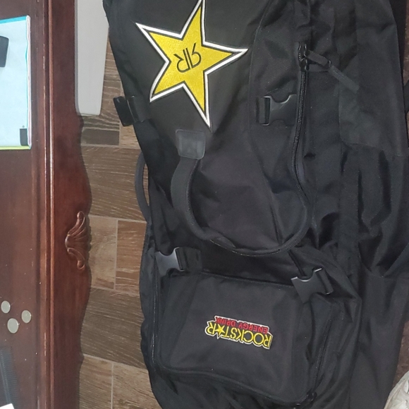 ROCKSTAR ENERGY WHEELED TRAVEL BAG - Picture 7 of 7